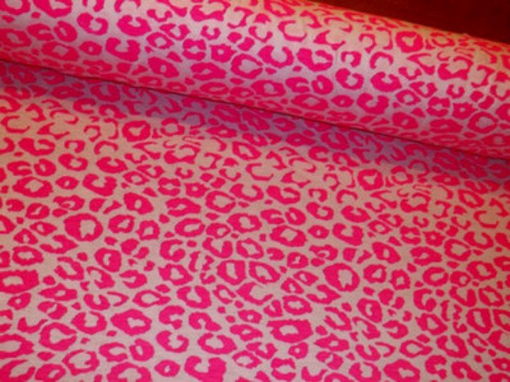 Pink Leopard Print Wallpaper For Bedroom