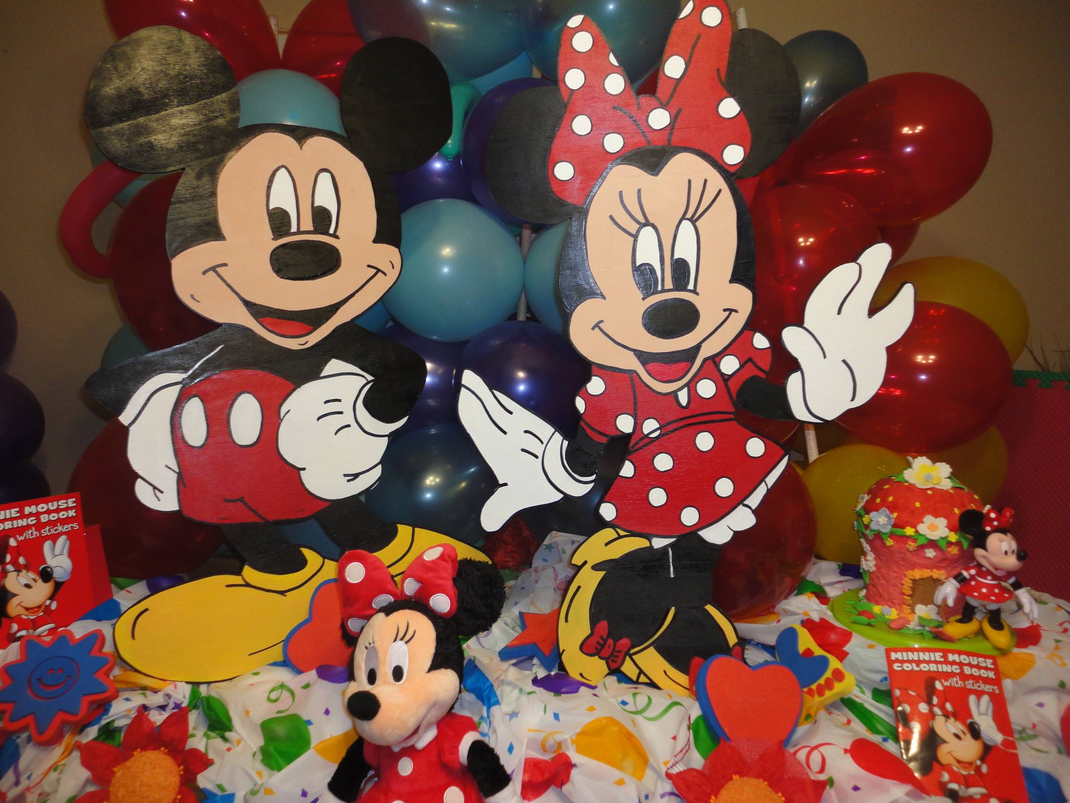 Homemade Mickey Mouse Clubhouse Decorations